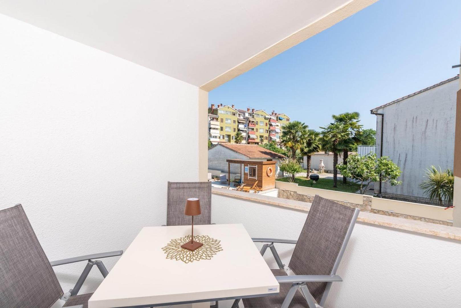App Sandro With Common Pool Porec Room photo